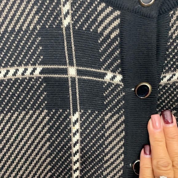 COPY - Glengyle New Zealand Merino Wool Black Car… - Picture 3 of 6